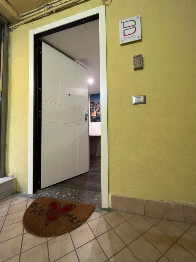 Beb Pisadog Bed & Breakfast Наполи Екстериор снимка
